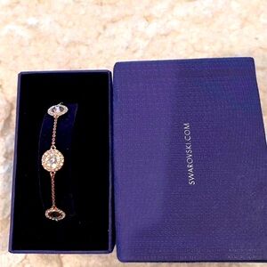 SWAROVSKI BRACELET